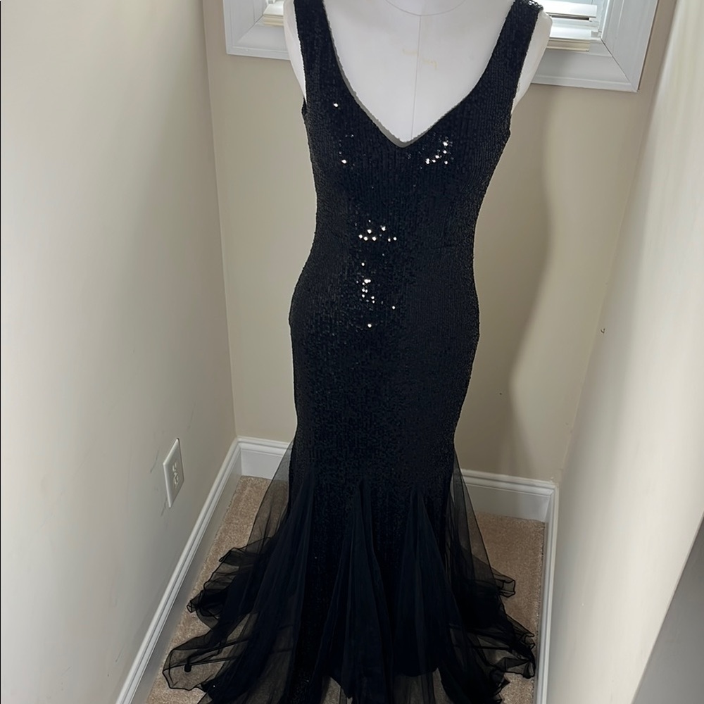 Elegant Black Sequin Evening Gown
